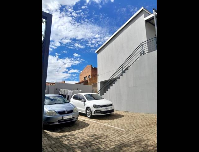 0 BEDROOM HOUSE FOR SALE IN DIEPKLOOF